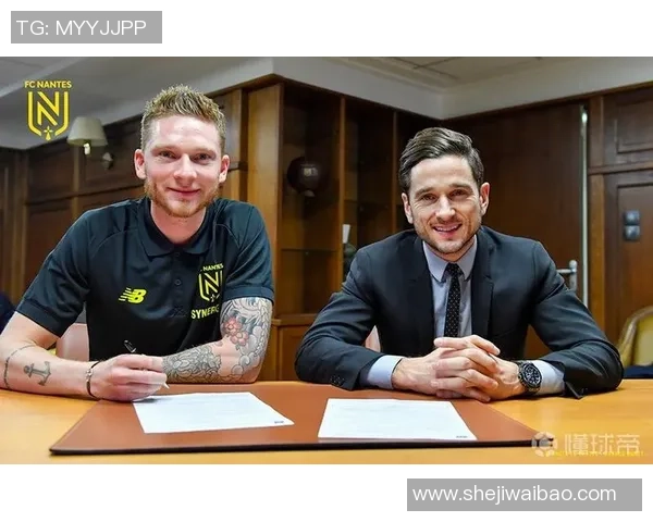 贝弗伦主场迎战标准列日期待精彩对决与激烈竞争